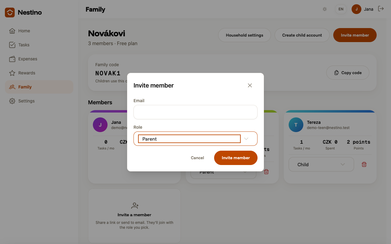 The Invite member dialog with an empty Email field and the Parent role selected