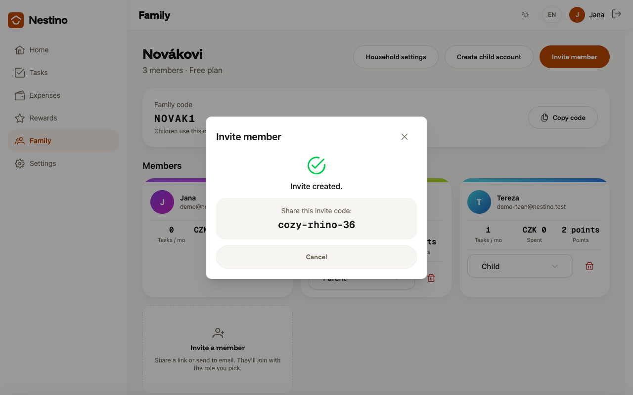 Confirmation screen with the text Invite created and the invite code