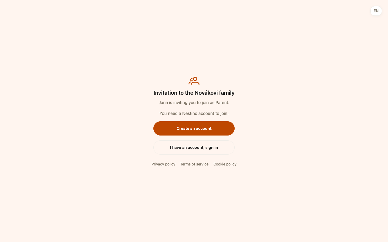 Invite page with the text Invitation to the family and the buttons Create an account and I have an account, sign in